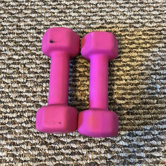 Two 5 pound weights (pink) - Picture 2 of 3